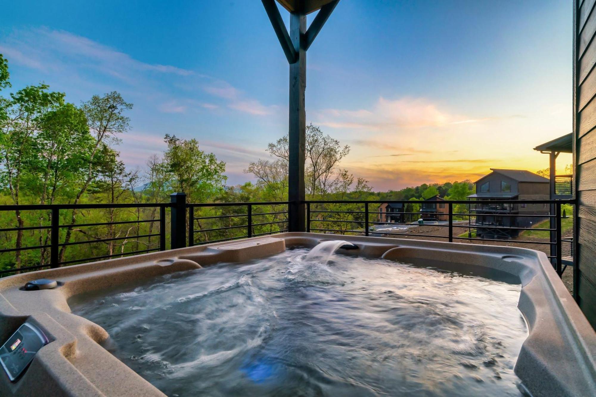 Halle Beary By Avantstay Indoor Pool Hot Tub Sunset Views Sevierville Exterior foto